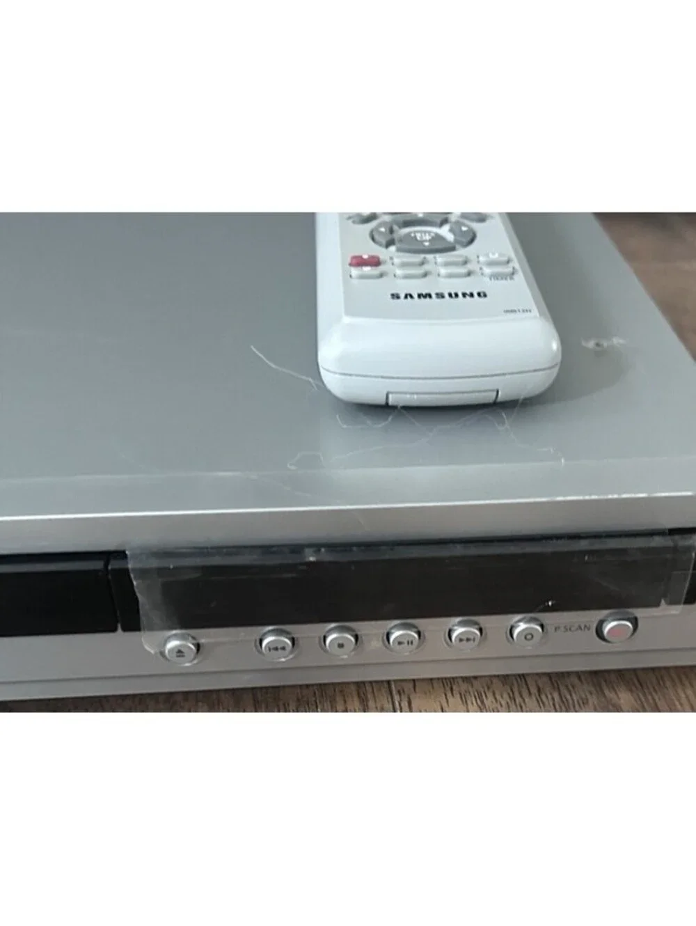 Samsung DVD-R120 DVD Recorder IOB With Manuals & Remote Powers On